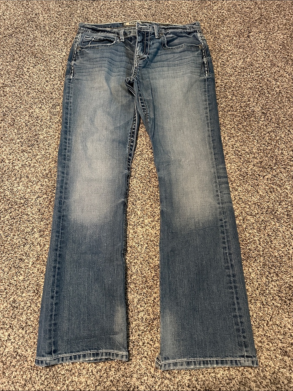 Men’s BKE Aiden 32R Blue Faded Bootcut Jeans